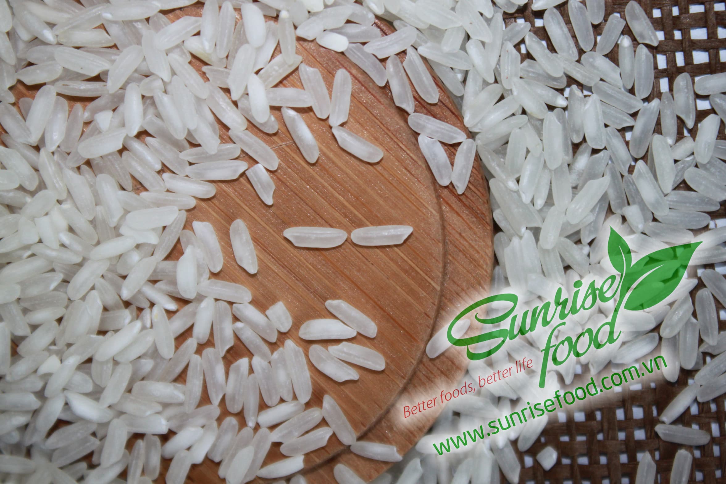Broken white rice 100_ Sortex Grade from Vietnam